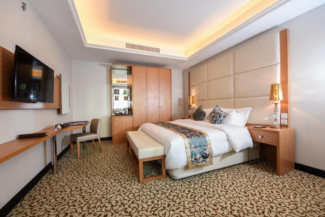 Verta Hotel Qouraish Jidda Exteriör bild