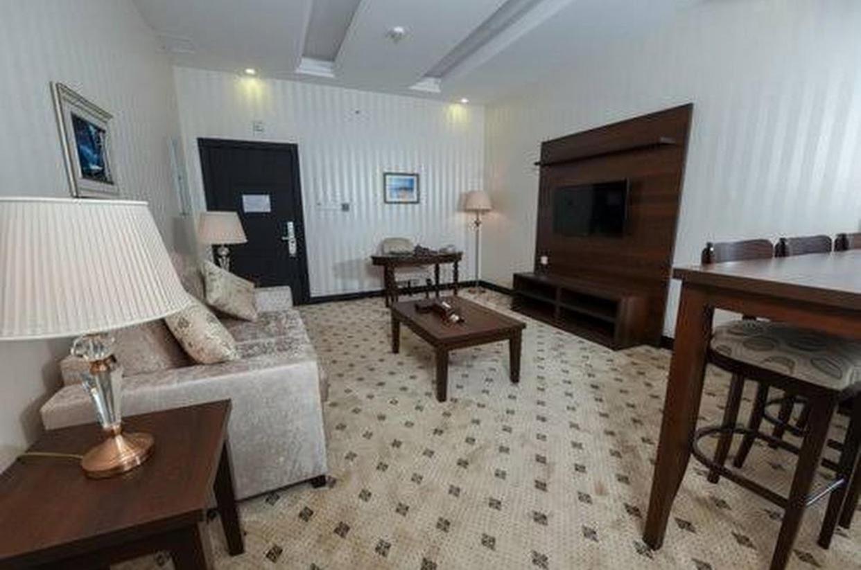 Verta Hotel Qouraish Jidda Exteriör bild